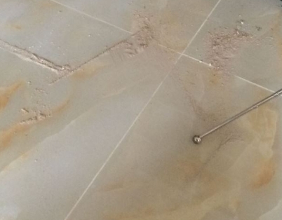 陇县瓷砖空鼓维修公司分享粘合剂选择不当在瓷砖铺贴过程中可能导致以下问题